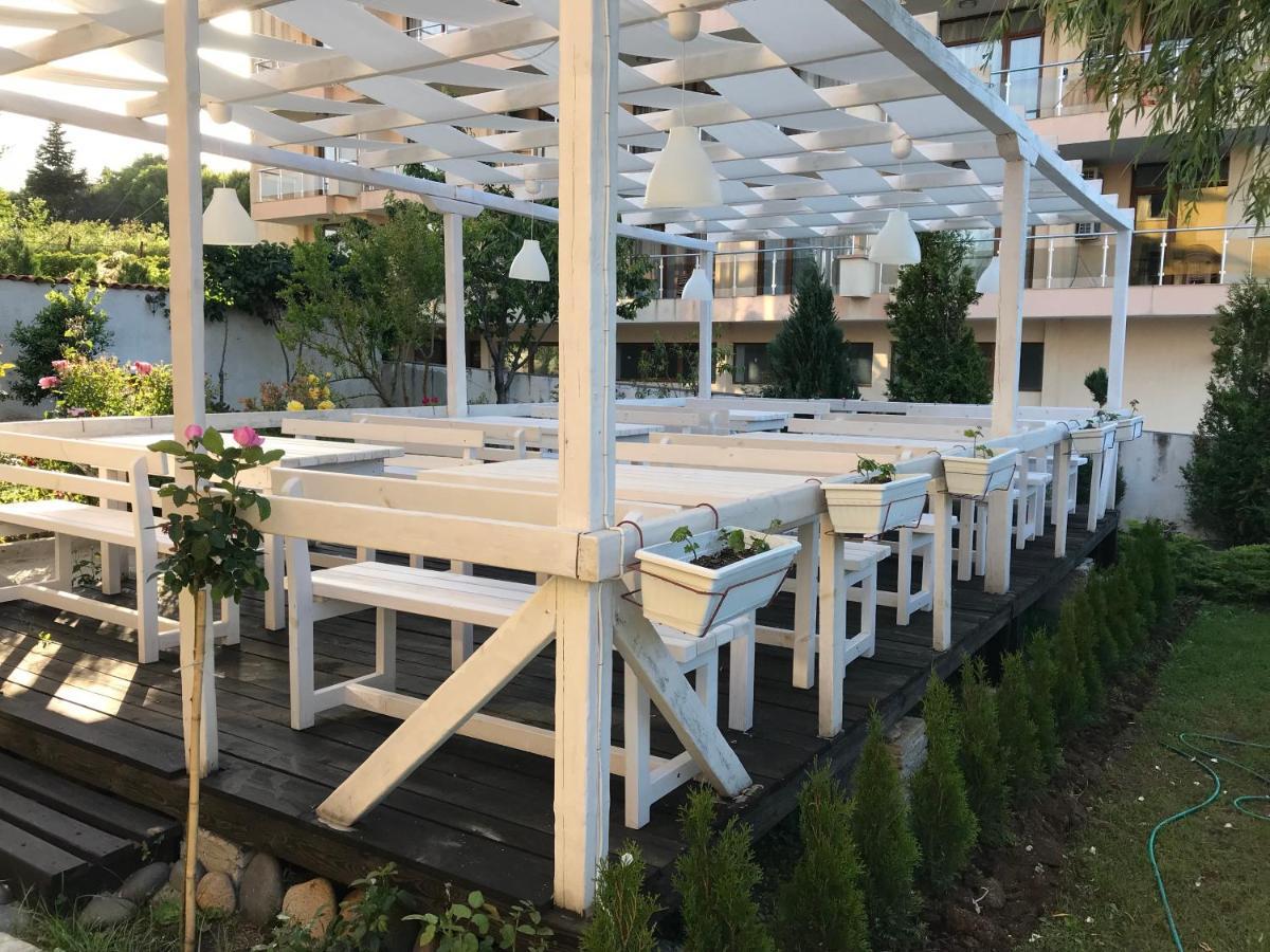 Family Hotel Akra 切尔诺莫雷茨 外观 照片