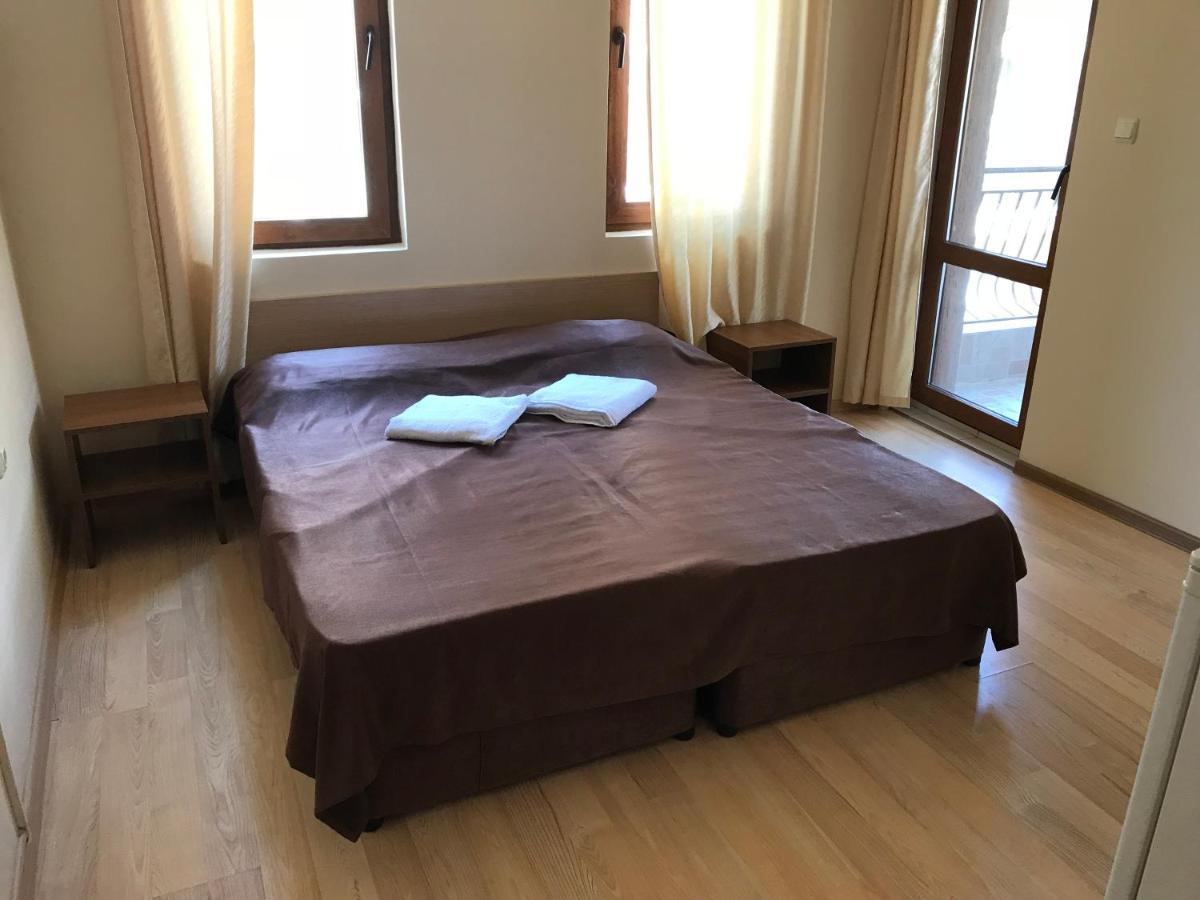Family Hotel Akra 切尔诺莫雷茨 外观 照片