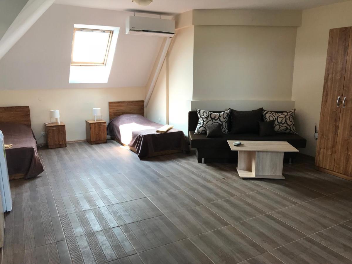 Family Hotel Akra 切尔诺莫雷茨 外观 照片