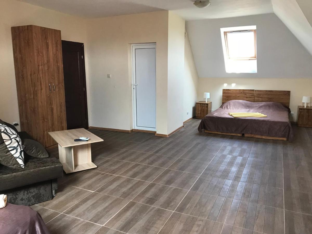 Family Hotel Akra 切尔诺莫雷茨 外观 照片